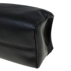 Pre Owned حقيبة كلاتش جيفنشي حمالة معصم باندورا ستار جلد سوداء