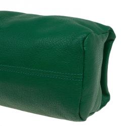 مملوكة مسبقًا حقيبة كلاتش جيفنشي حمالة معصم باندورا جلد خضراء