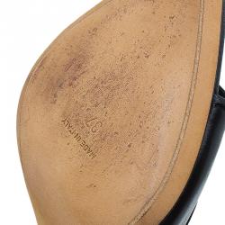 Pre Owned صندل جيفنشي سير كاحل جلد سن القرش مقاس 37