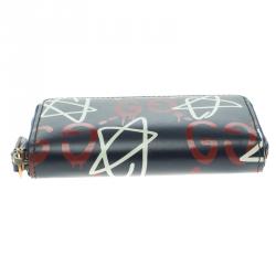 Gucci Black Ghost Print Leather Zip Around Card Case