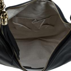 مملوكة مسبقًا Gucci Black Pebbled Leather Soho Hobo