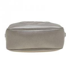 مملوكة مسبقًا Gucci Metallic Beige Leather Soho Disco Crossbody Bag