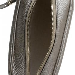 مملوكة مسبقًا Gucci Metallic Beige Leather Soho Disco Crossbody Bag