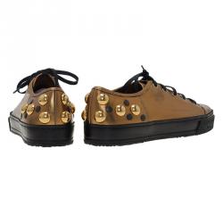 مملوكة مسبقًا Gucci Golden Leather Babouska Studded Praga Sneakers Size 38.5