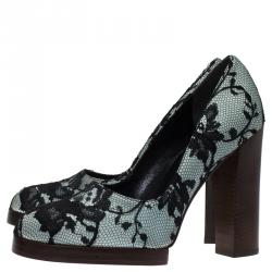 Pre Owned Gucci Grey and Black Lace Satin Blend Platform Pumps Size 37