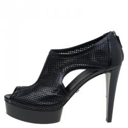Pre Owned Gucci Black Perforated Leather Kim Platform Ankle Boots Size 39.5