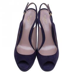 مملوكة مسبقًا صندل غوتشي سويدي بنفسجي مقدمة مفتوحة نعل سميك بفتحة كعب مقاس 38.5