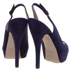 مملوكة مسبقًا صندل غوتشي سويدي بنفسجي مقدمة مفتوحة نعل سميك بفتحة كعب مقاس 38.5