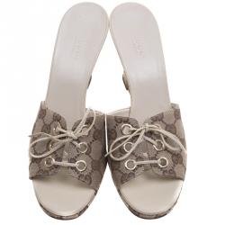 مملوكة مسبقًا Gucci Beige GG Canvas Open Toe Wedge Heel Slides Size 39