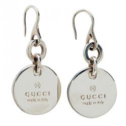 مملوكة مسبقًا Gucci Trademark Round Tag Silver Earrings