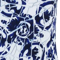 مملوكة مسبقًا Gucci Blue White Halter Floral Top M