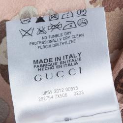 مملوكة مسبقًا قميص غوتشي حرير وردي فاتح مورد بأكمام طويلة وأزرار أمامية M