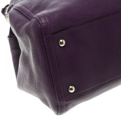 مملوكة مسبقًا حقيبة غوتشي متوسطة جلد حُبيبي بنفسجية