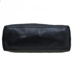 مملوكة مسبقًا Gucci Black Pebbled Leather Medium Soho Tote