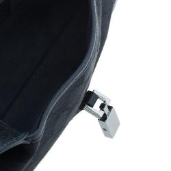 Pre Owned حقيبة غوتشي جاكي GG كانفاس أسود صغيرة