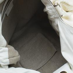 Pre Owned حقيبة غوتشي هيستريا جلد ثعبان أبيض إصدار تاتو هوبو