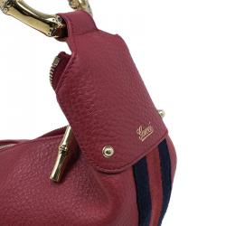 مملوكة مسبقًا Gucci Red Pebbled Leather Half Moon Bamboo Ring Hobo Bag
