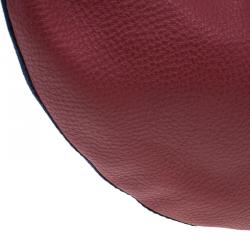 مملوكة مسبقًا Gucci Red Pebbled Leather Half Moon Bamboo Ring Hobo Bag