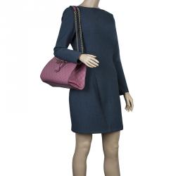 مملوكة مسبقًا Gucci Pink Guccissima Leather Large Emily Chain Shoulder Bag