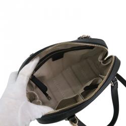 مملوكة مسبقًا Gucci Black Calfskin Leather Tote with Shoulder Strap