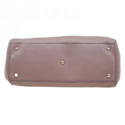 Pre Owned Gucci Light Pink Pebbled Leather Medium Bamboo Top Handle Bag