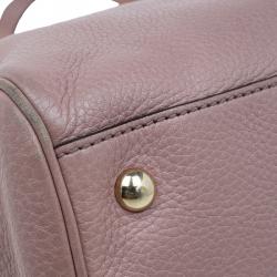 Pre Owned Gucci Light Pink Pebbled Leather Medium Bamboo Top Handle Bag