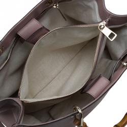 Pre Owned Gucci Light Pink Pebbled Leather Medium Bamboo Top Handle Bag