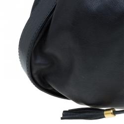 مملوكة مسبقًا Gucci Black Leather Medium Interlocking G Ornament Tassel Hobo