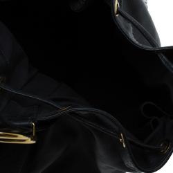 مملوكة مسبقًا Gucci Black Leather Medium Interlocking G Ornament Tassel Hobo