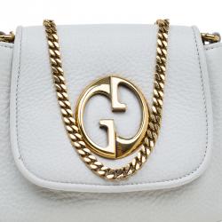 Pre Owned حقيبة كروس غوتشي سلسلة 1973 صغيرة جلد أبيض