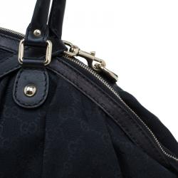 Pre Owned حقيبة غوتشي بوسطن سوكي متوسطة كانفاس GG أسود