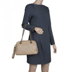 مملوكة مسبقًا حقيبة كتف غوتشي سوهو جلد بيج متوسطة بسلسلة