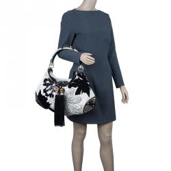 Pre Owned حقيبة غوتشي أبليك إندي هوبو جلد أبيض إصدار مح دود