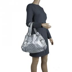 مملوكة مسبقًا Gucci Silver Guccissima Leather Medium Horsebit Pelham Shoulder Bag