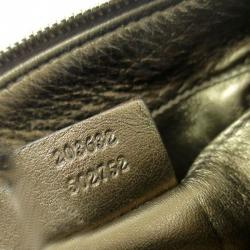 مملوكة مسبقًا حقيبة كلاتش غوتشي هيستريا جلد كاكي ميتالك