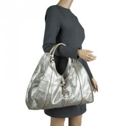 مملوكة مسبقًا حقيبة غوتشي جاكي أو كانفاس GG أمبرايم فضية