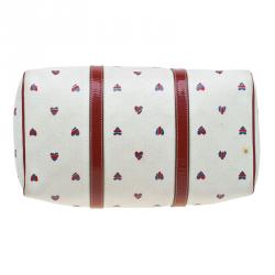 مملوكة مسبقًا حقيبة غوتشي بوسطن فالانتاينز داي جوي سوبريم GG بيضاء