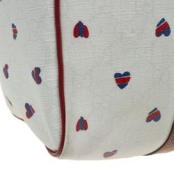 مملوكة مسبقًا حقيبة غوتشي بوسطن فالانتاينز داي جوي سوبريم GG بيضاء