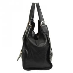 مملوكة مسبقًا Gucci Black Leather Soft Stirrup Shoulder Bag