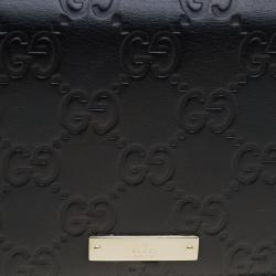 مملوكة مسبقًا Gucci Black Guccissima Leather Wallet On Chain