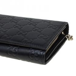 مملوكة مسبقًا Gucci Black Guccissima Leather Wallet On Chain