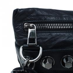 مملوكة مسبقًا Gucci Black Calfskin Leather Metal Studs Clutch