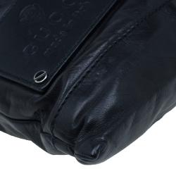 مملوكة مسبقًا Gucci Black Calfskin Leather Metal Studs Clutch