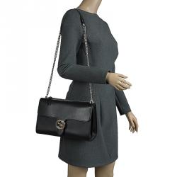 Pre Owned حقيبة كتف غوتشي GG متشابك متوسطة جلد سوداء