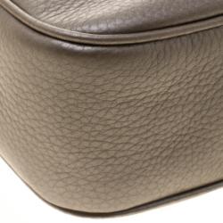 مملوكة مسبقًا Gucci Magenta Metallic Beige Leather Small Soho Disco Shoulder Bag