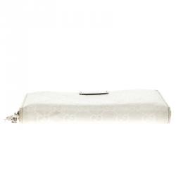Gucci Off White Guccissima Leather  Icon Bit Zip Around Wallet
