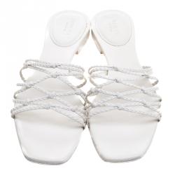 مملوكة مسبقًا صندل فلات غوتشي جلد أبيض مغزول بسيور مقاس 39.5