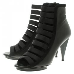 Pre Owned Gucci Black Leather Olimpia Strappy Booties Size 38.5