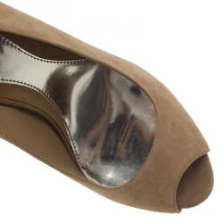 Pre Owned Gucci Brown Suede Sofia Peep Toe Pumps Size 35