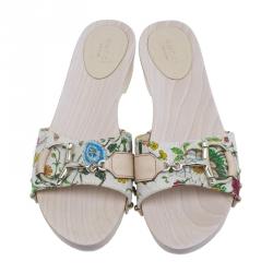 Pre Owned شبشب غوتشي كانفاس نقس زهري نعل خشبي مقاس 37.5